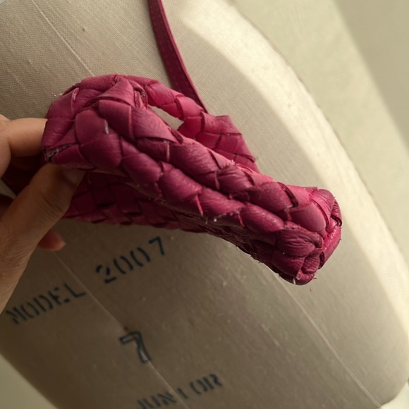 NEW Free People Pink Woven Hearts Leather Crossbody Small Bag - Picture 7 of 11